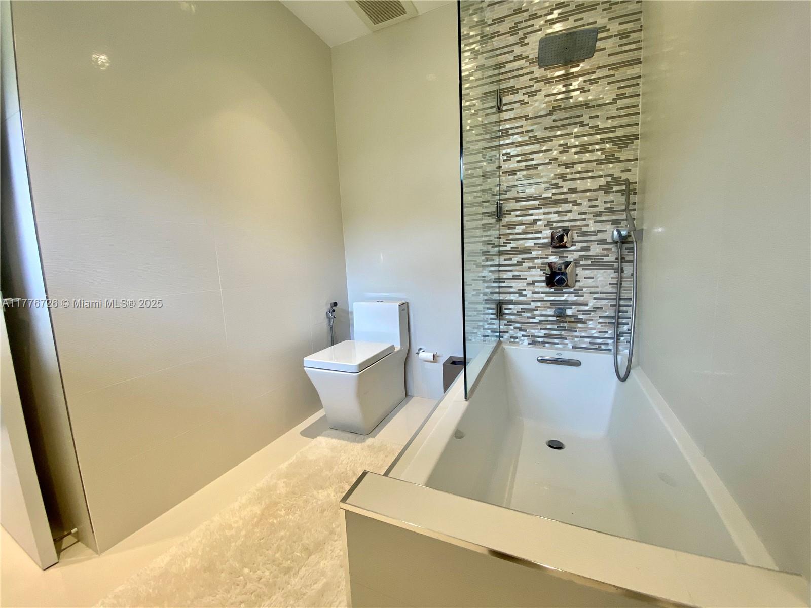 265 N Shore Dr