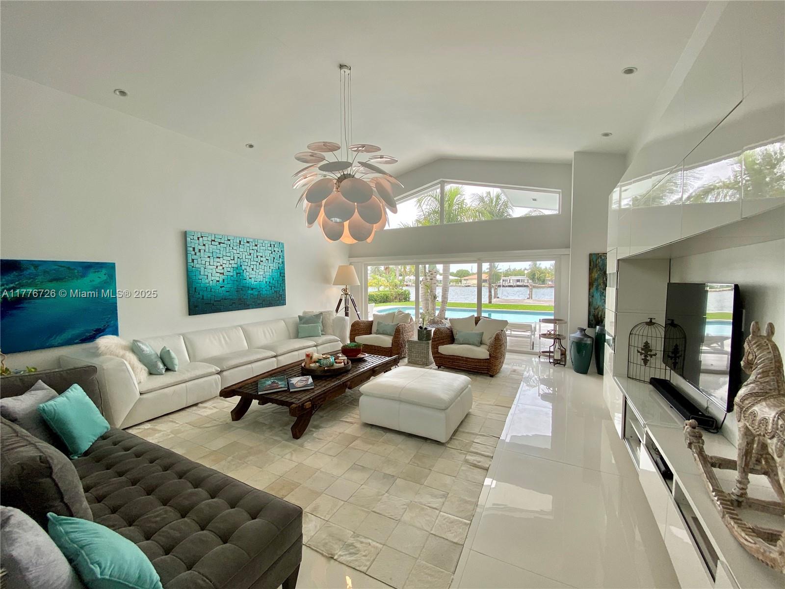 265 N Shore Dr