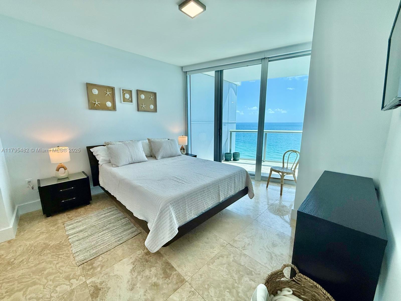 17001 Collins Ave # 1903