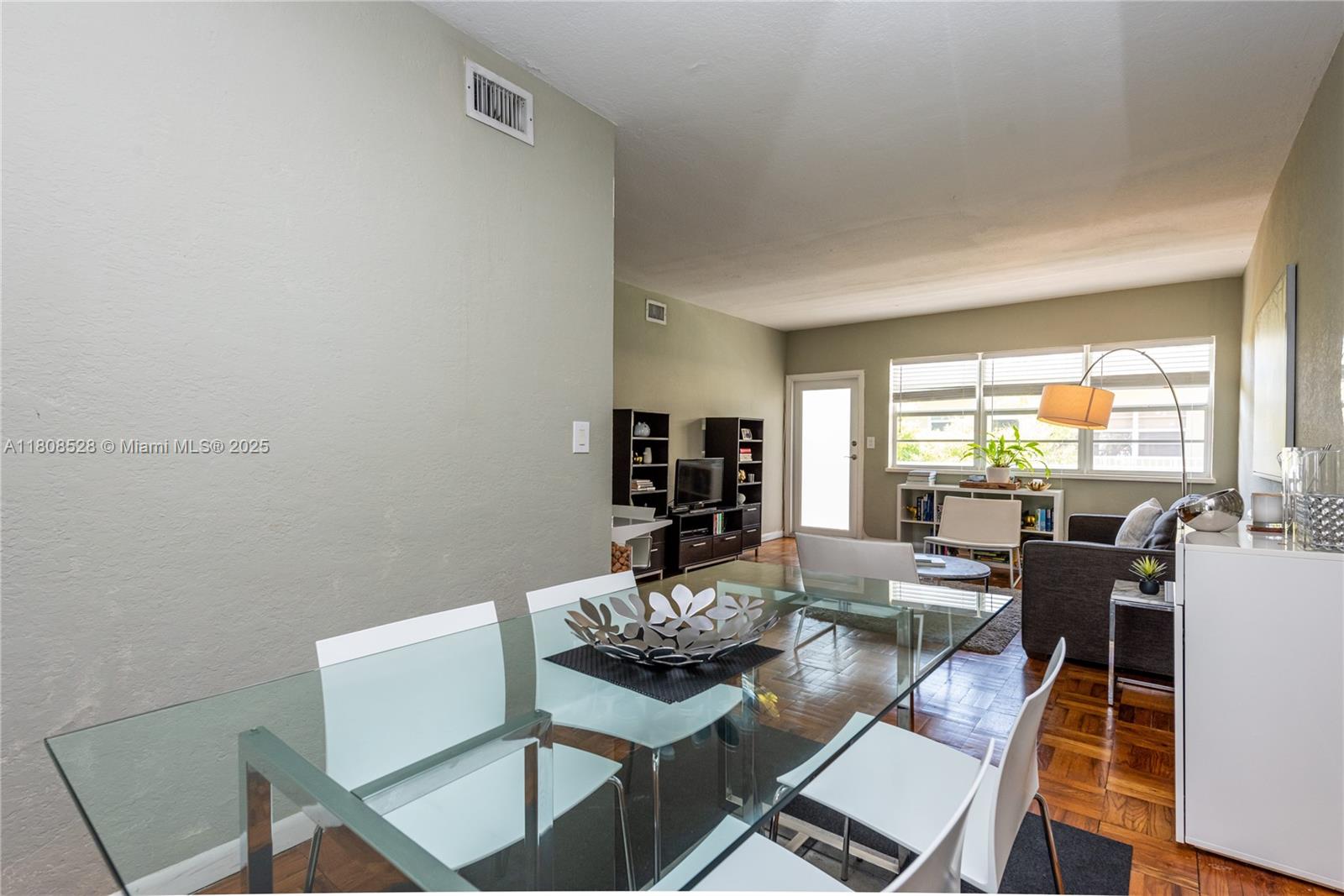 350 S Shore Dr # 7
