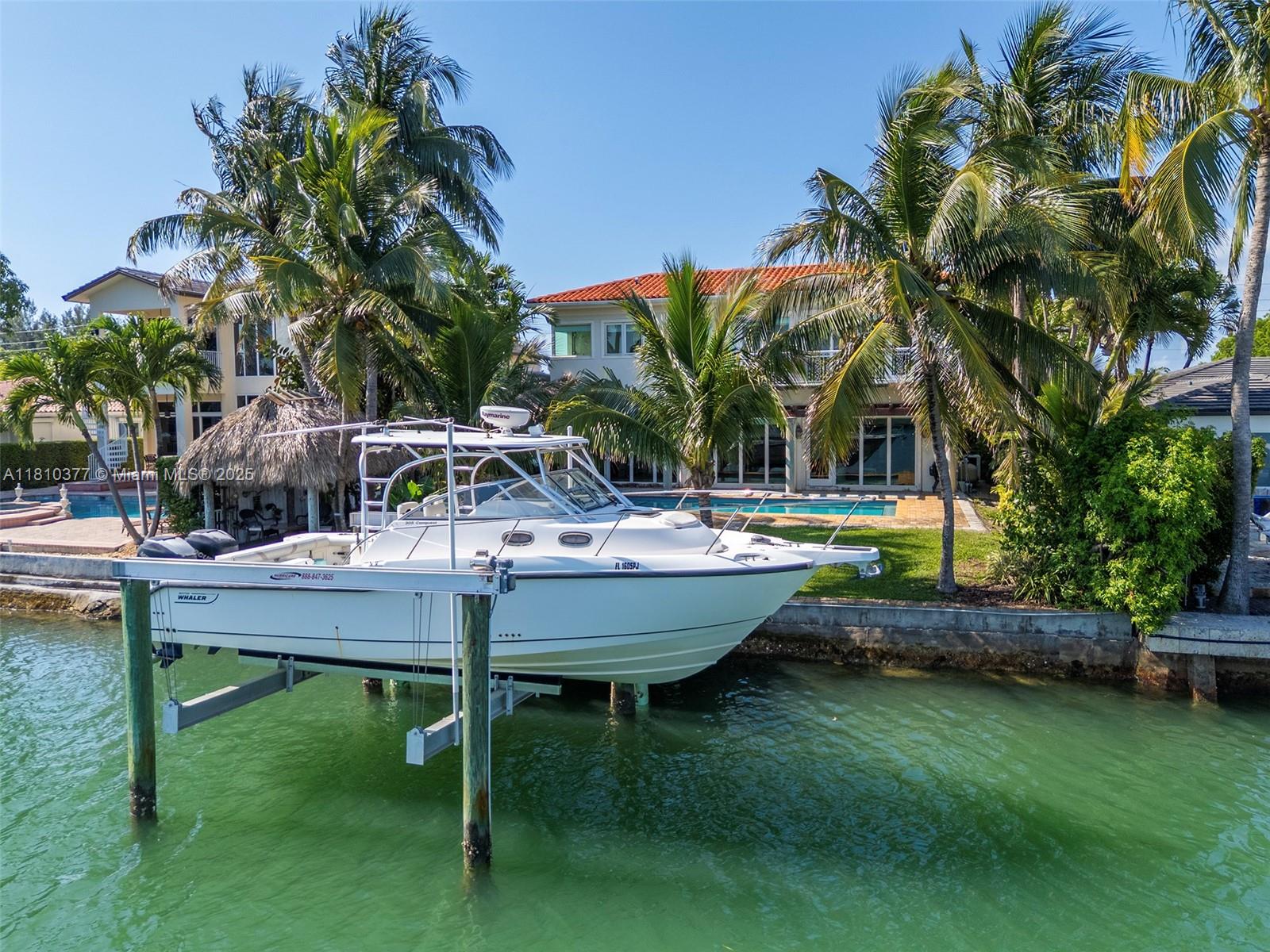 425 N Shore Dr