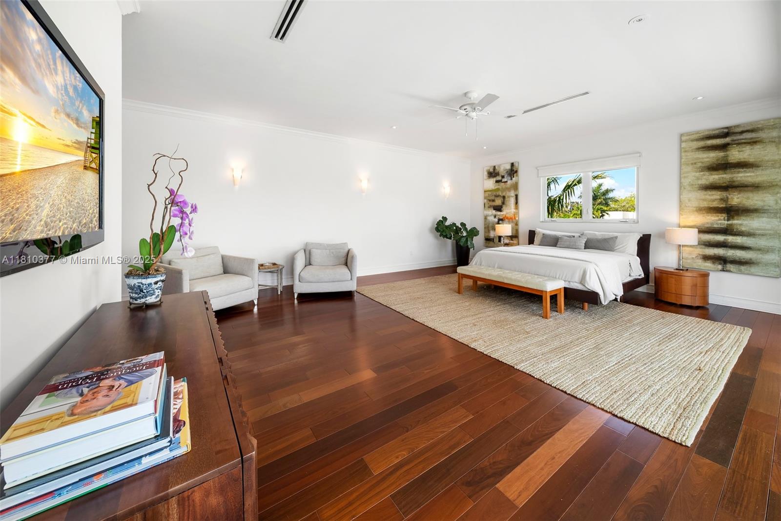 425 N Shore Dr