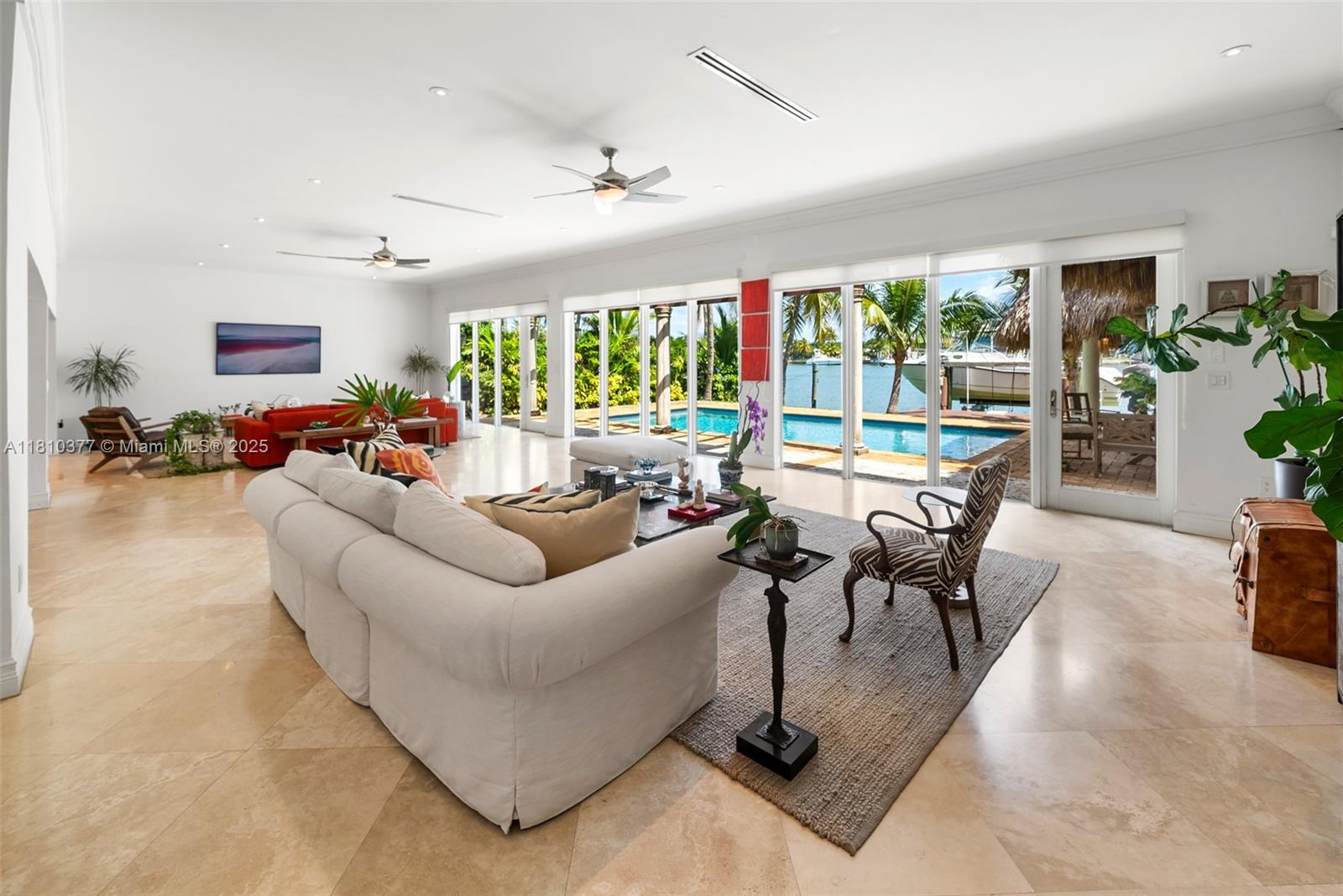 425 N Shore Dr