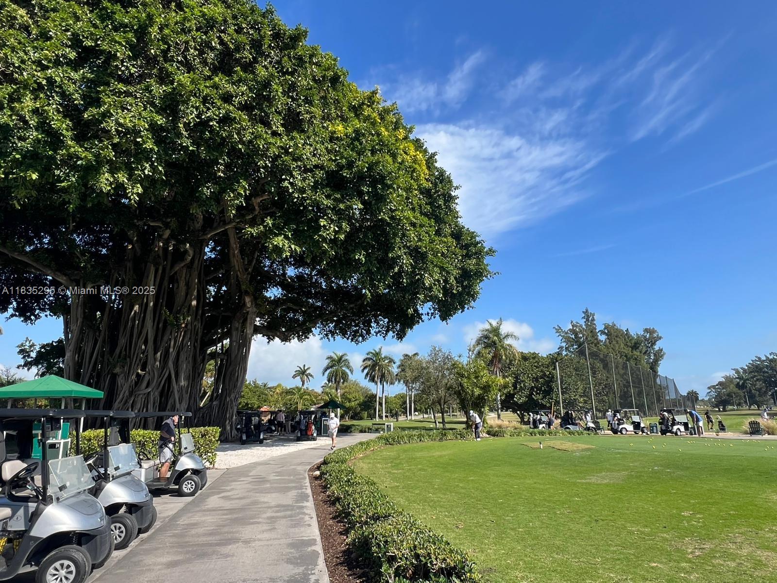 410 S Shore Dr