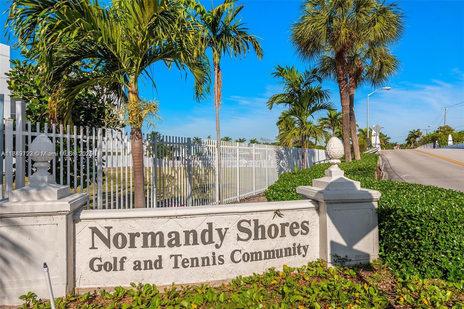 995 S Shore Dr 