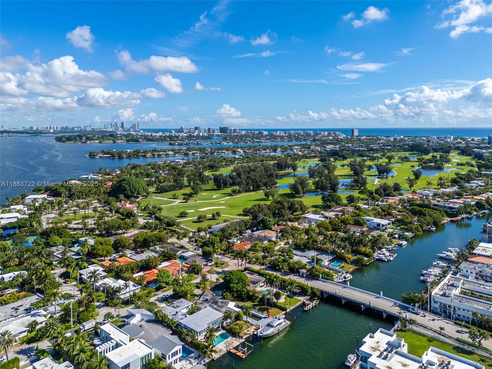 995 S Shore Dr 