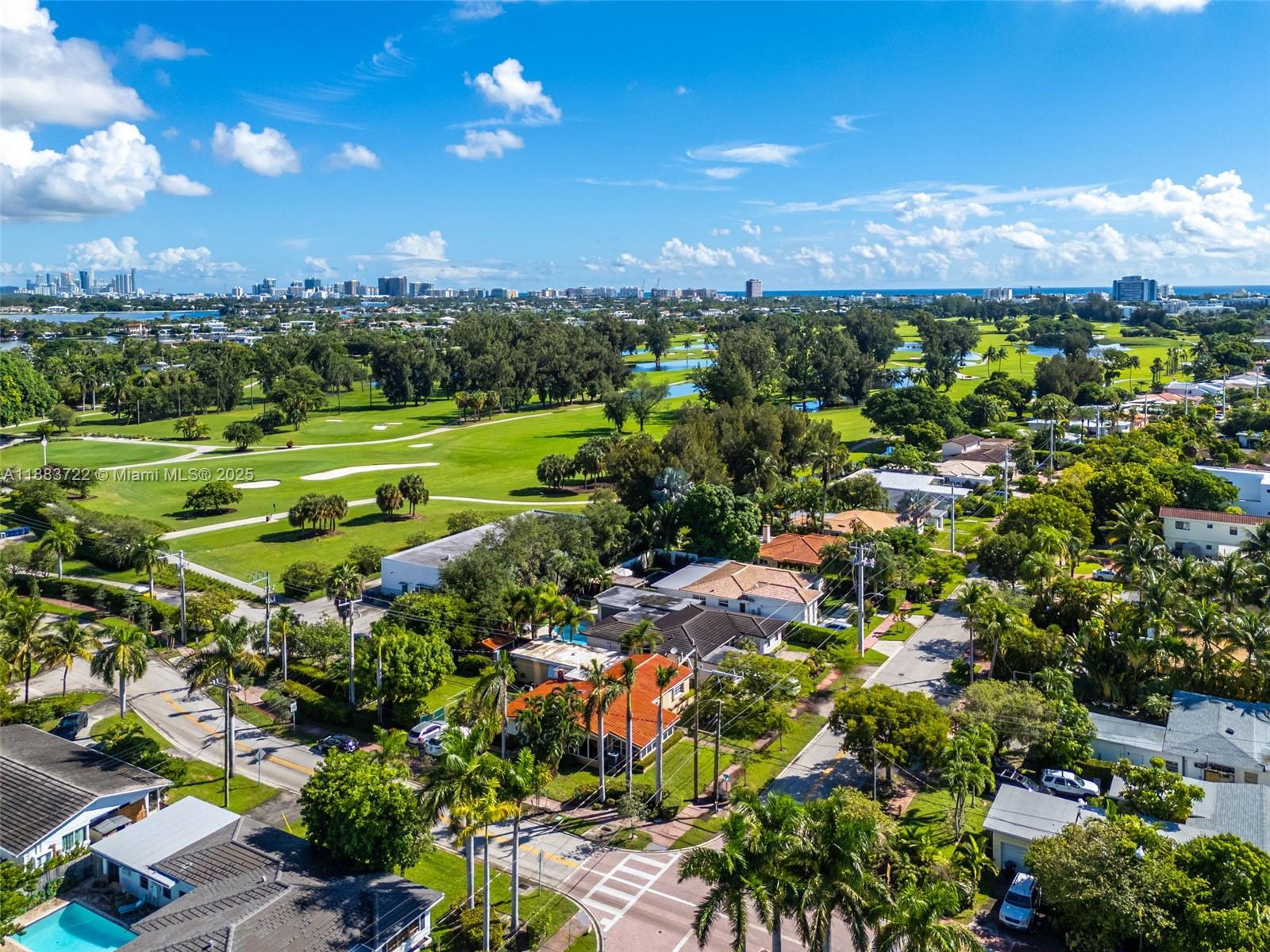 995 S Shore Dr 