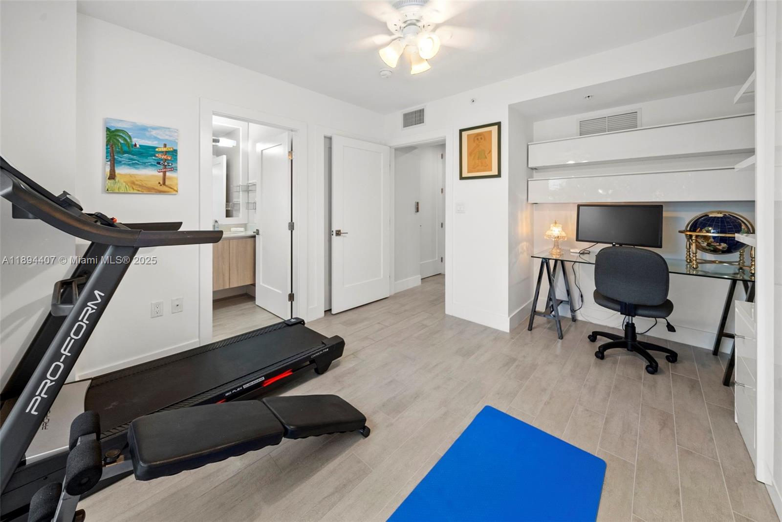33 N Shore Dr # 33