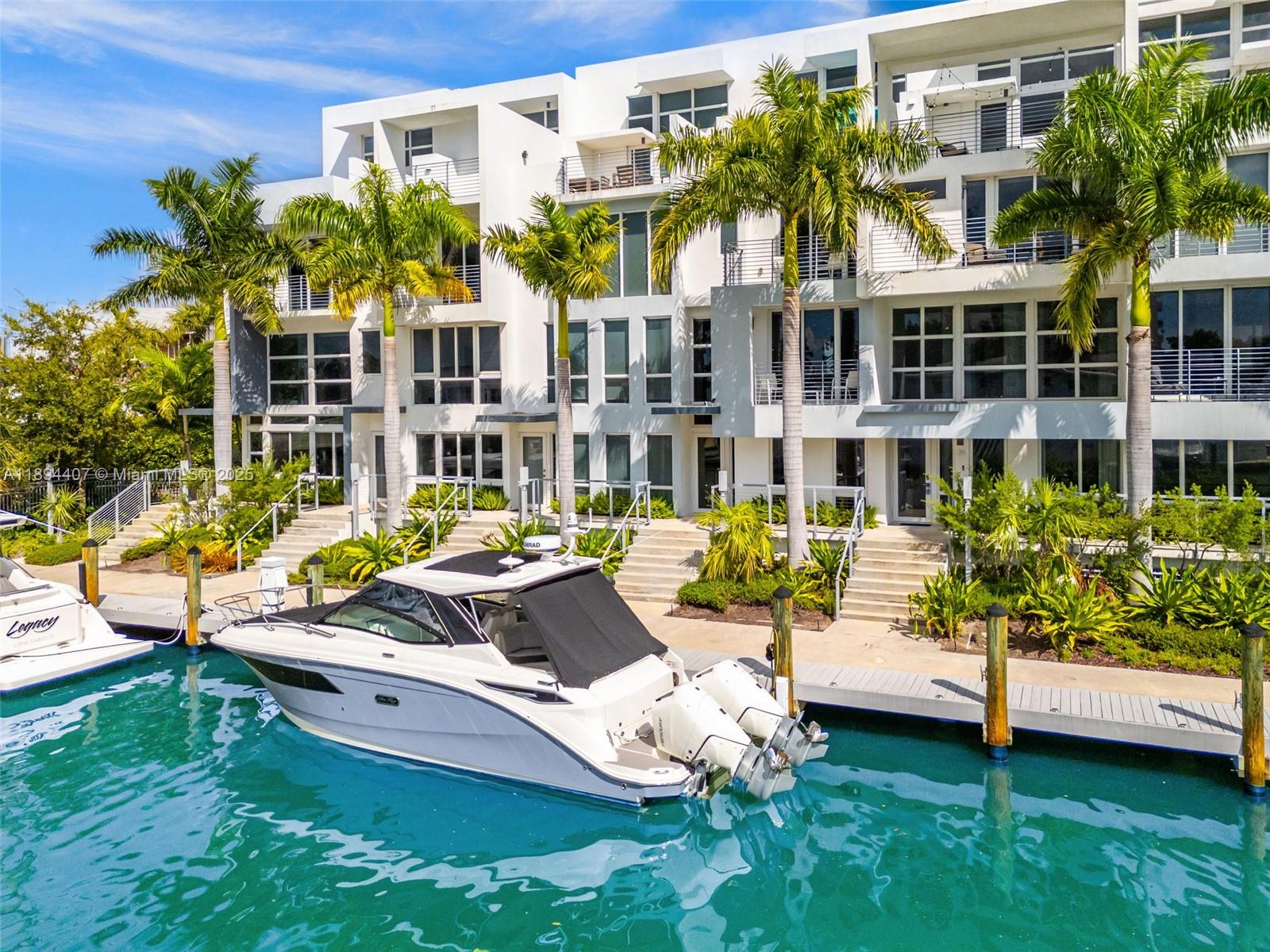 33 N Shore Dr # 33