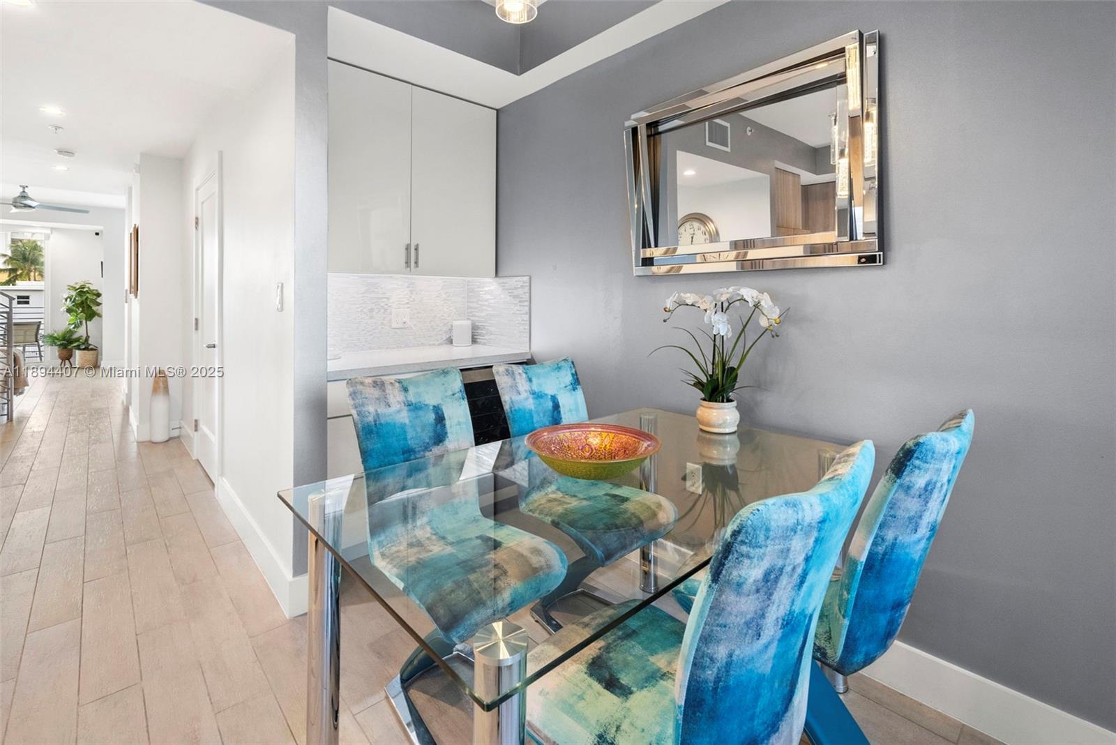 33 N Shore Dr # 33