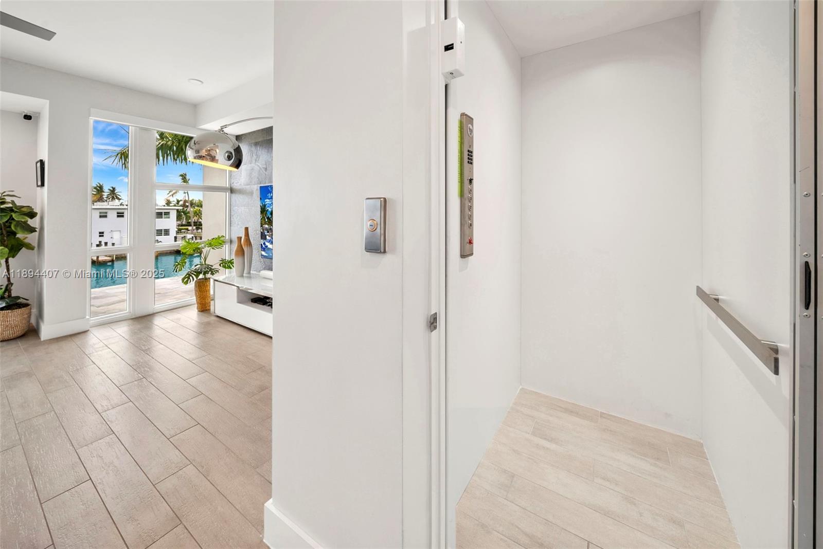 33 N Shore Dr # 33