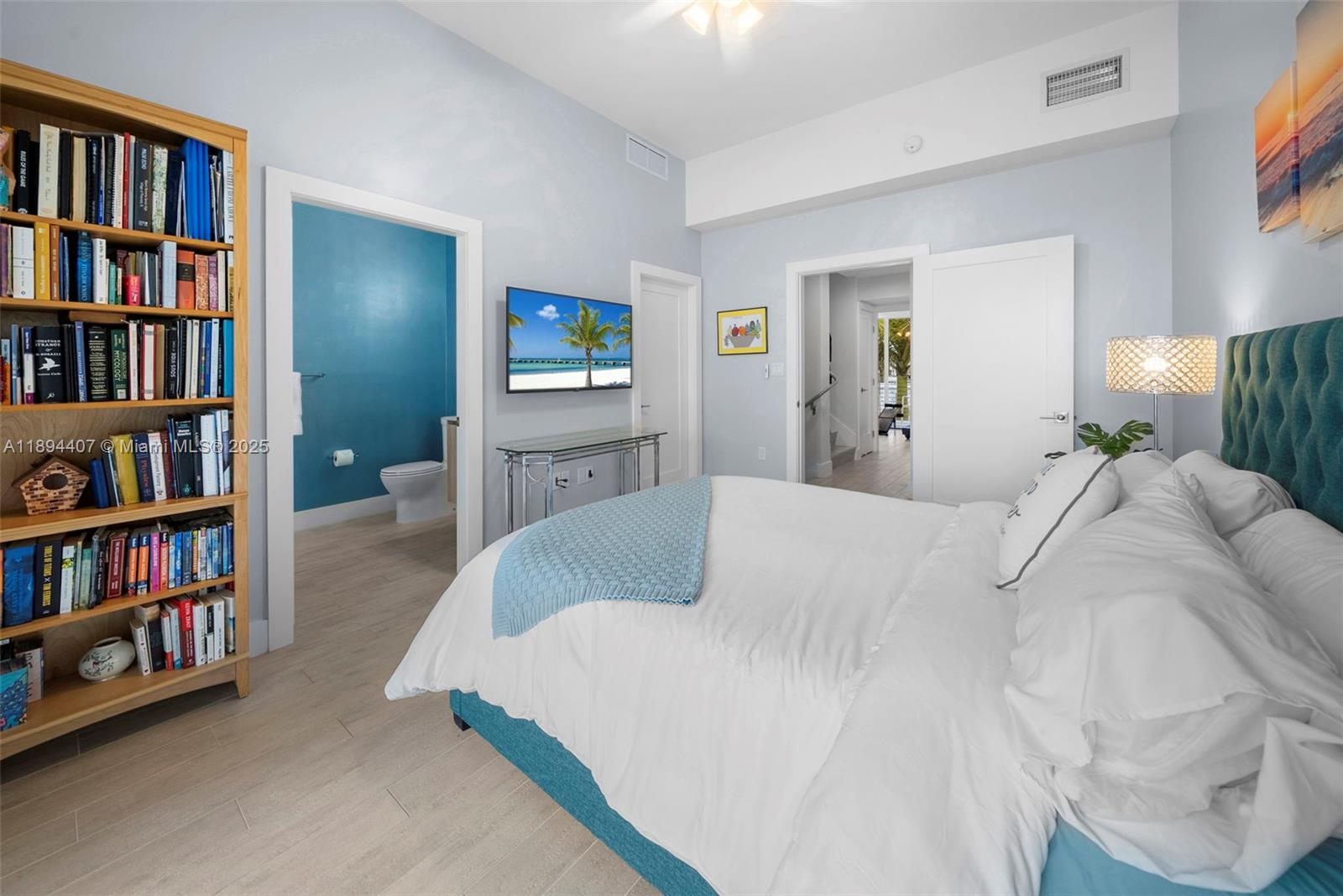 33 N Shore Dr # 33