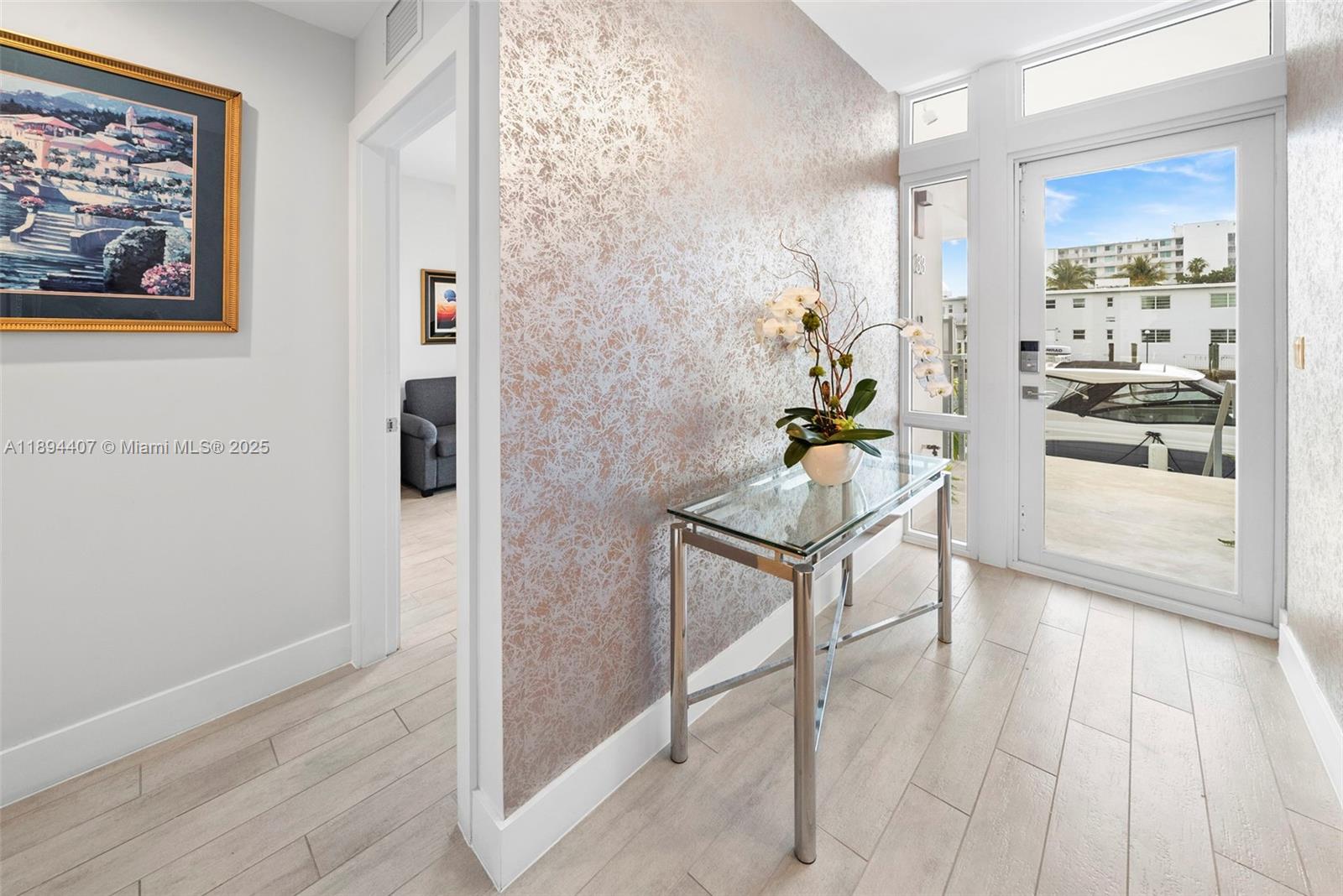 33 N Shore Dr # 33