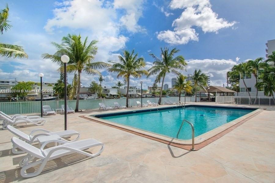 7207 Bay Dr # 19, Miami Beach Unit: 19