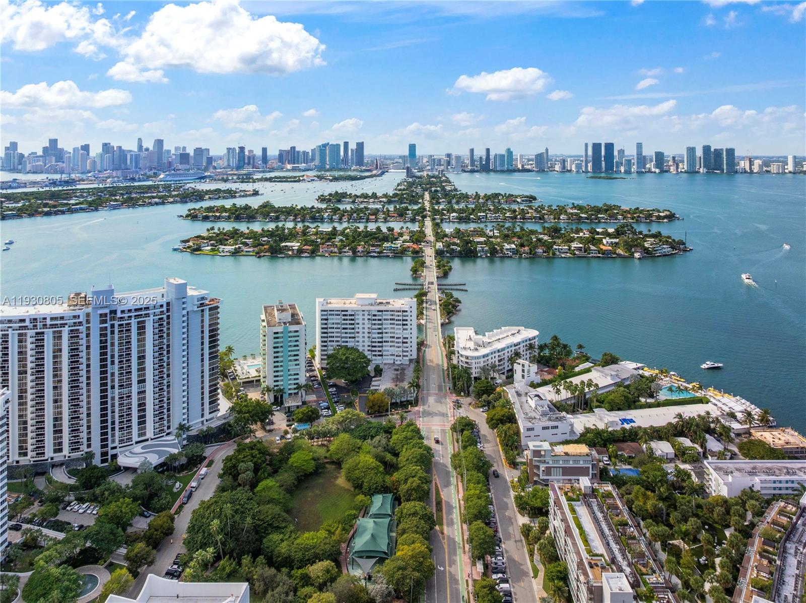 3 Island Ave Unit: PHD