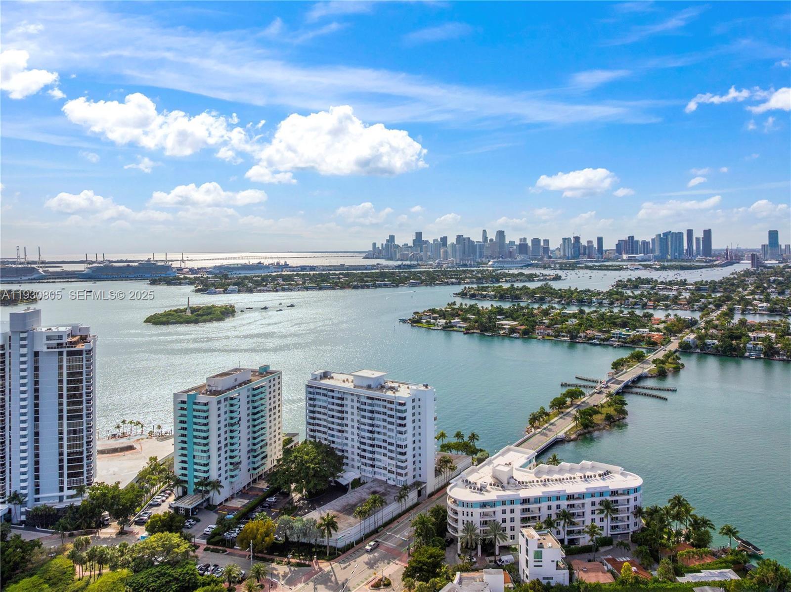 3 Island Ave Unit: PHD