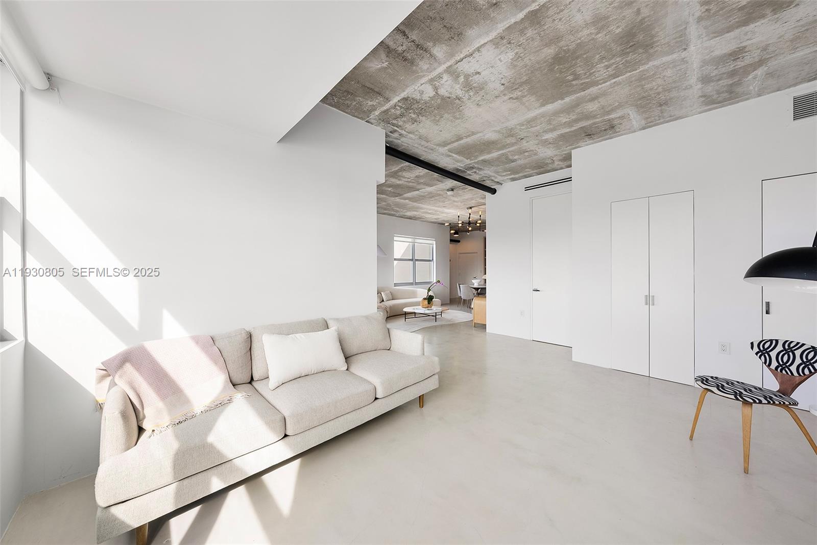 3 Island Ave Unit: PHD