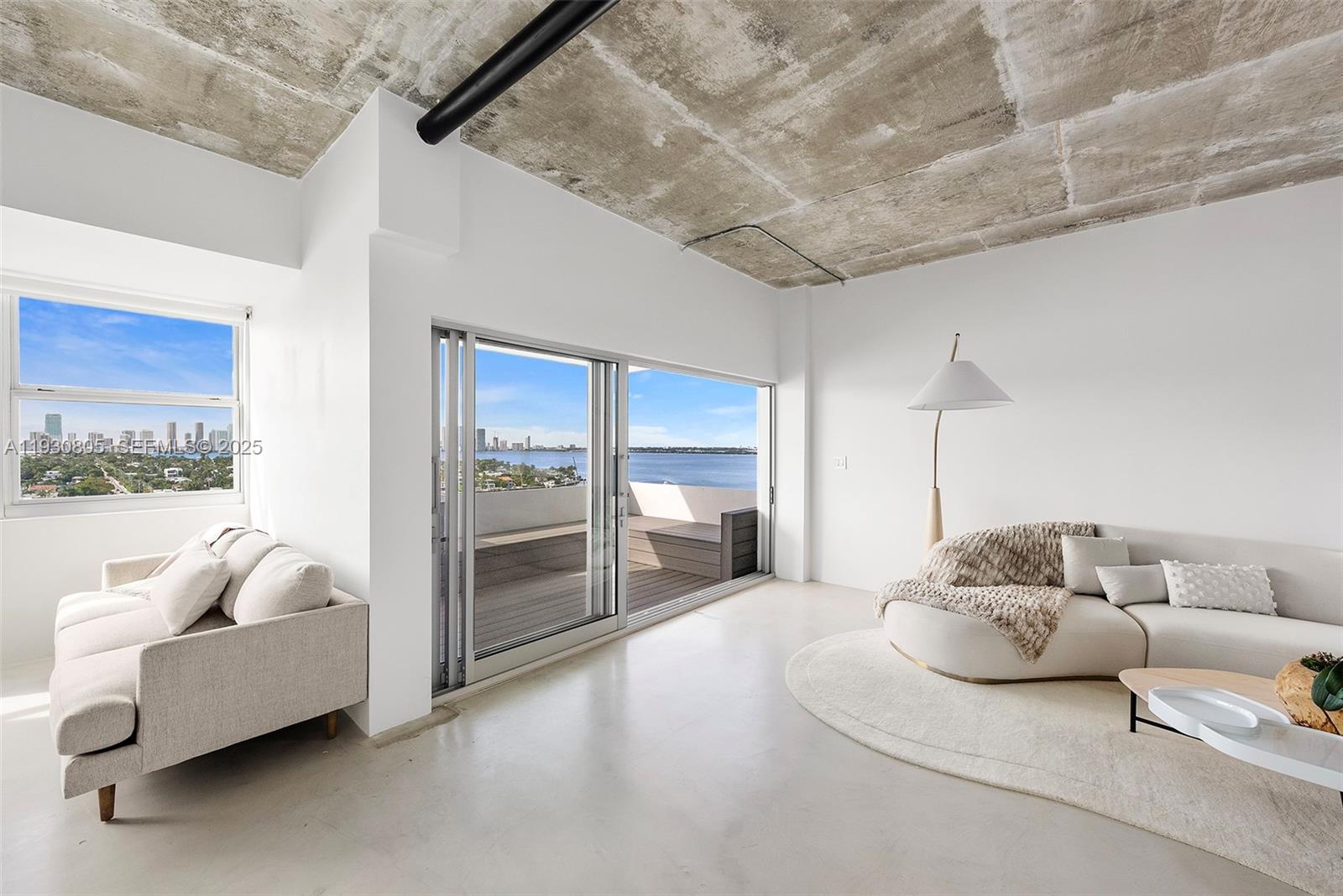 3 Island Ave Unit: PHD