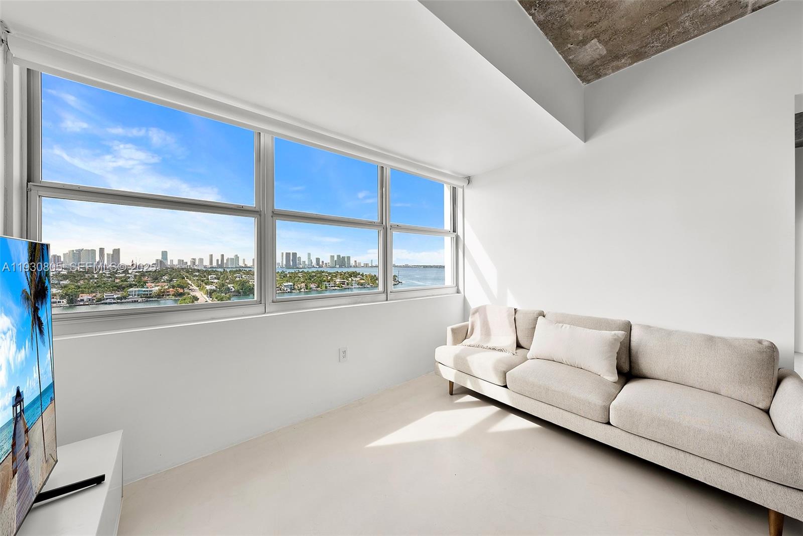 3 Island Ave Unit: PHD