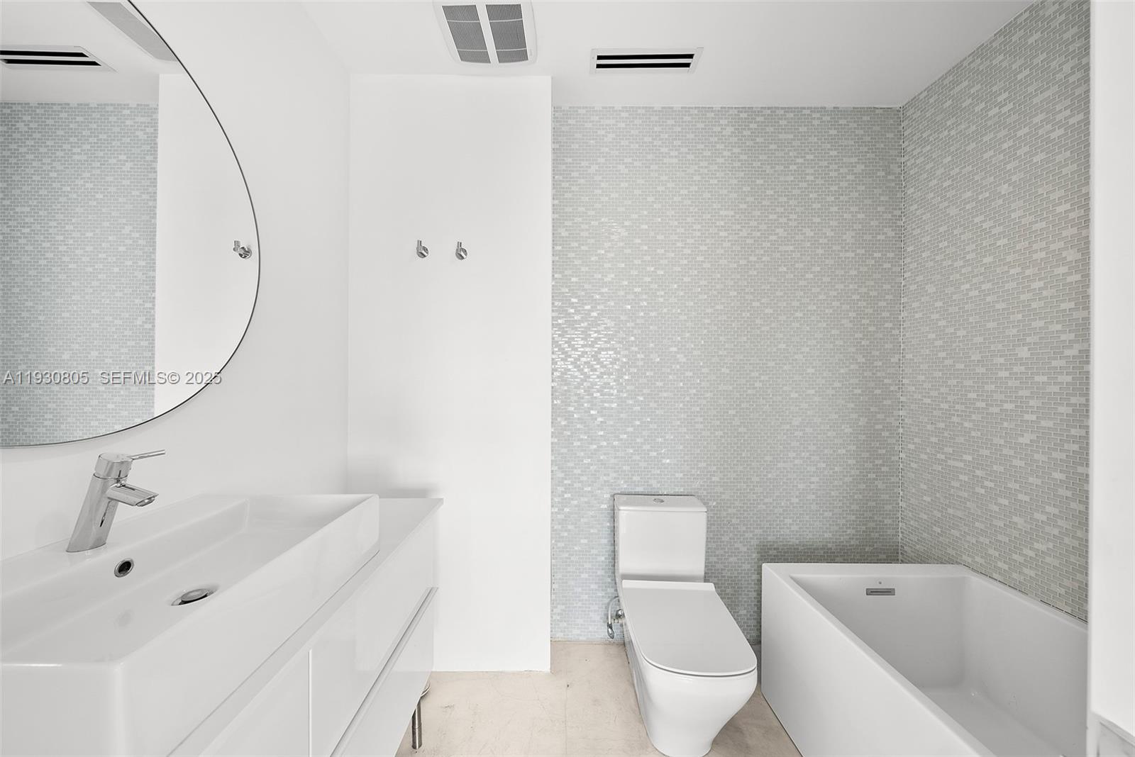 3 Island Ave Unit: PHD