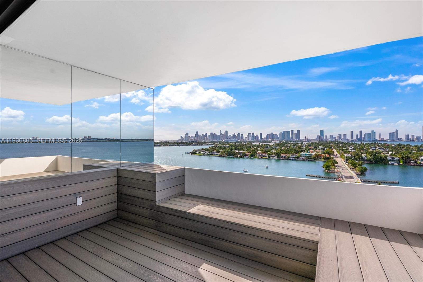 3 Island Ave Unit: PHD