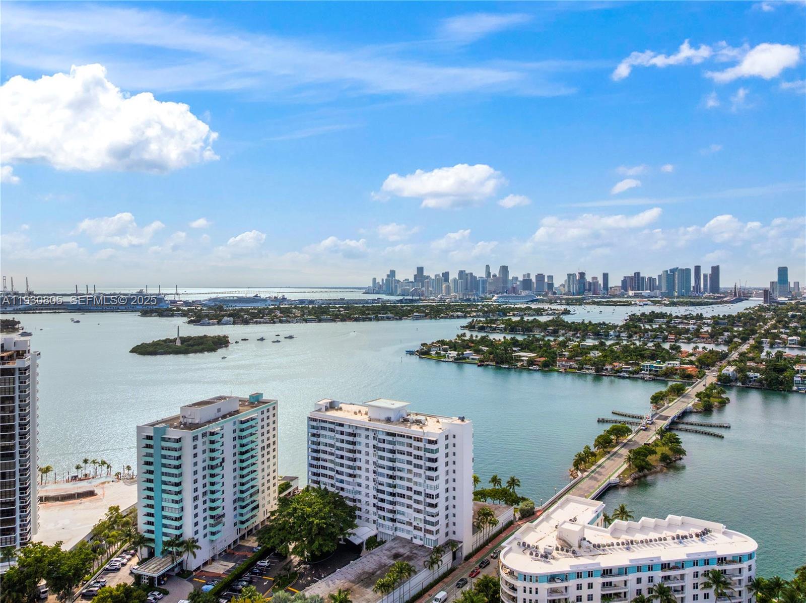 3 Island Ave Unit: PHD