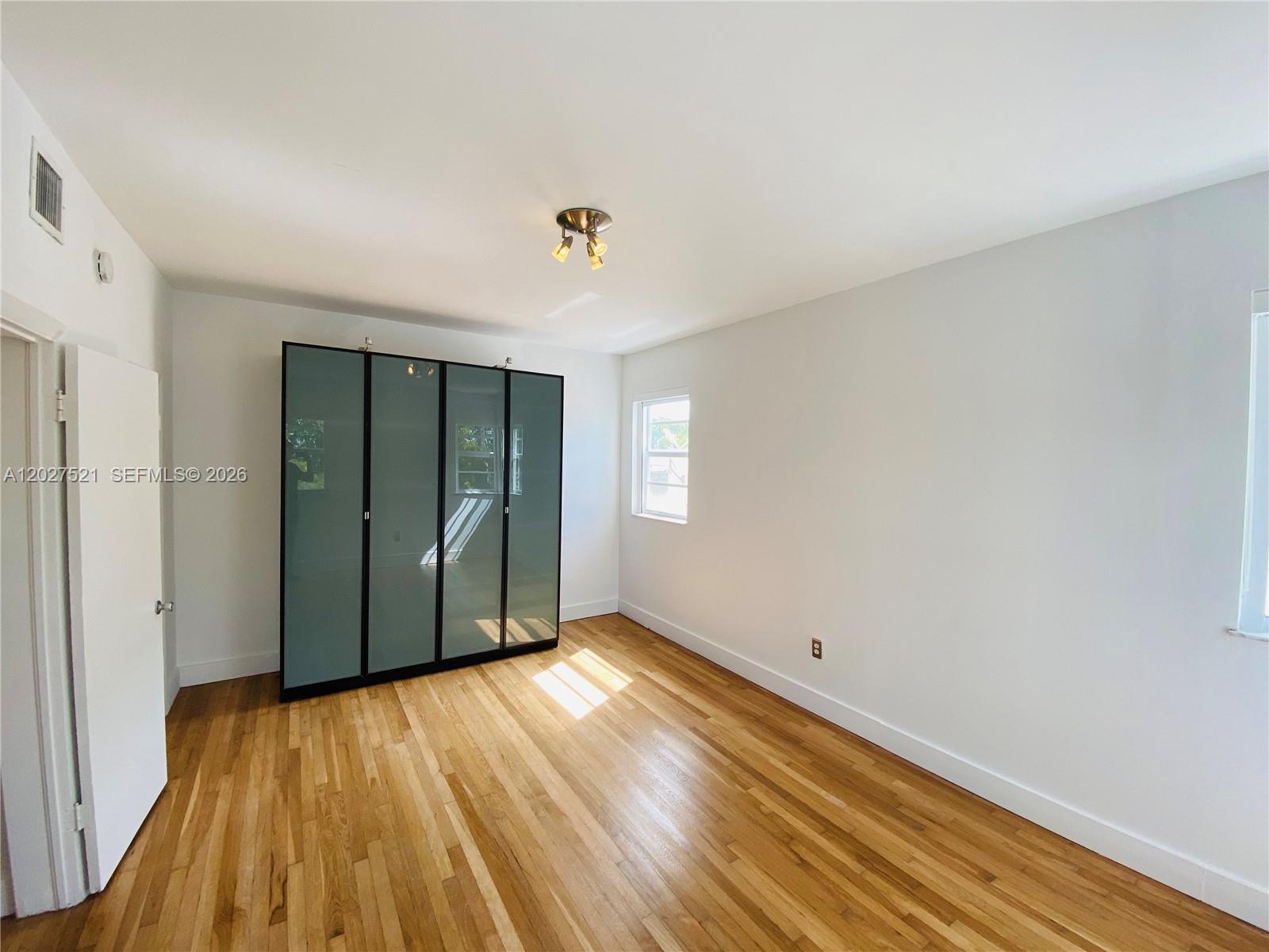 6881 Bay Dr # 11