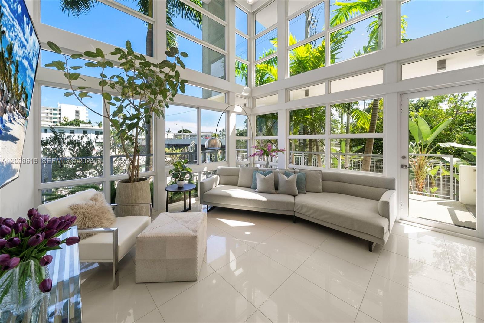 39 N Shore Dr