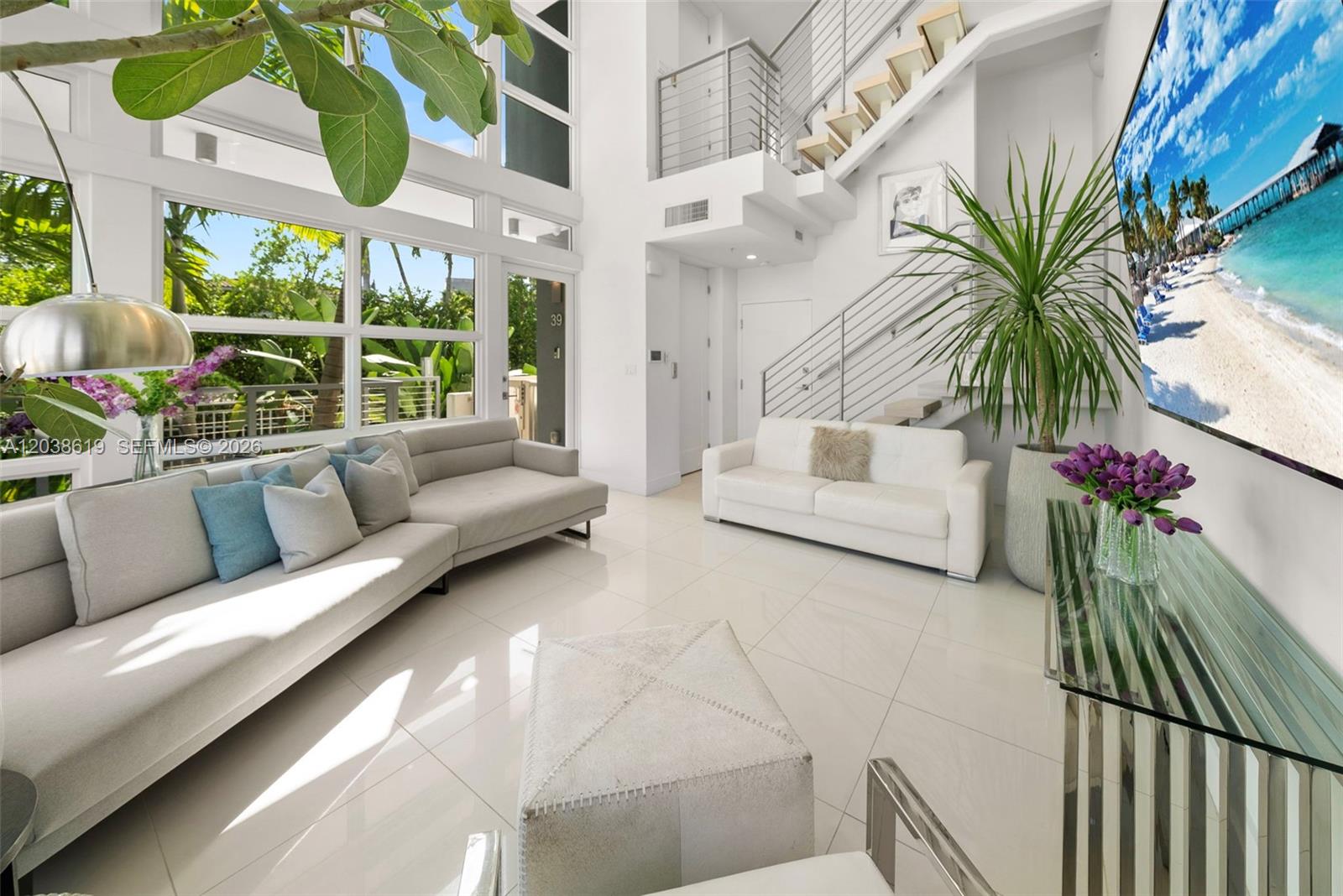 39 N Shore Dr