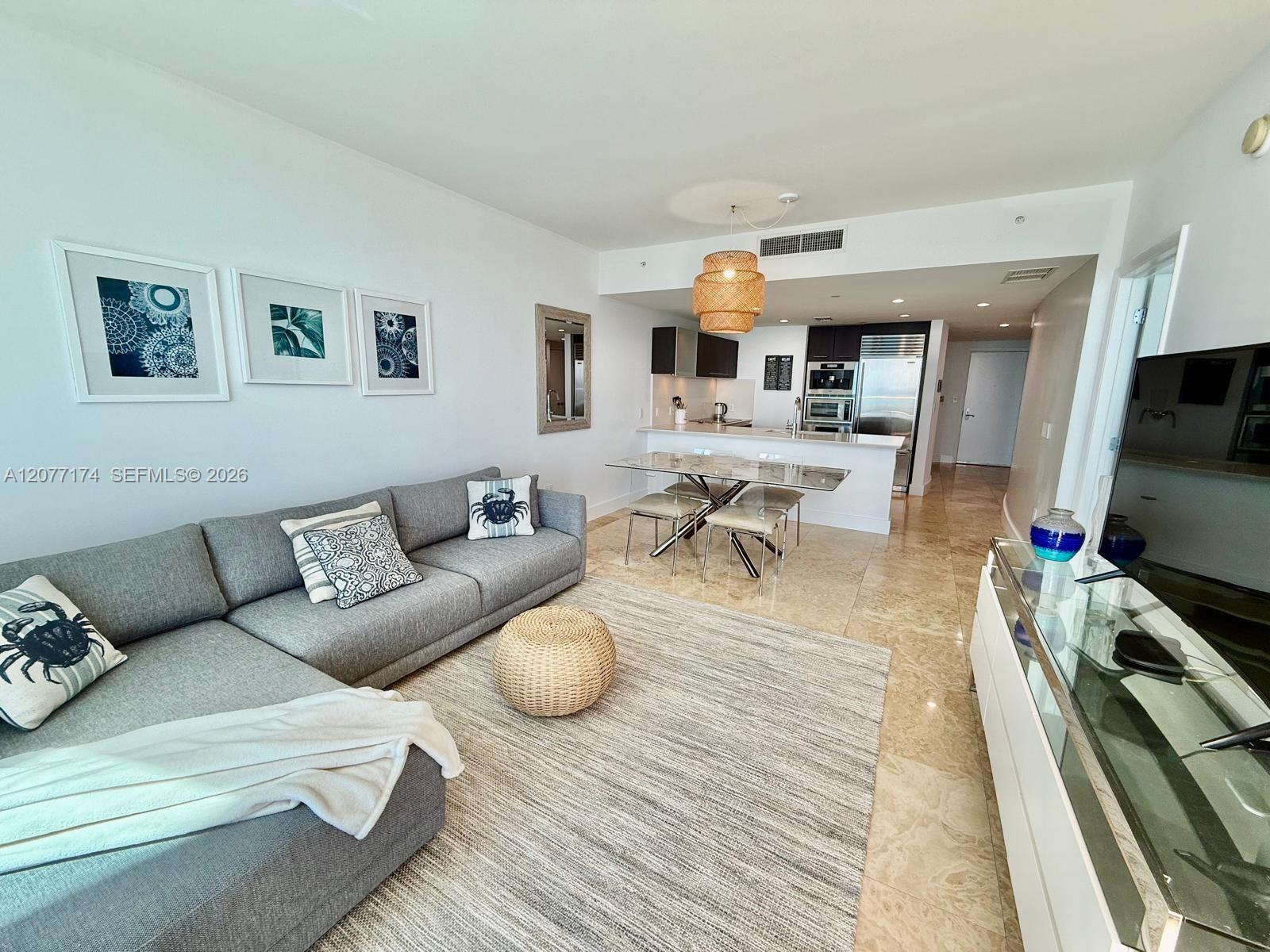 17001 Collins Ave # 1903