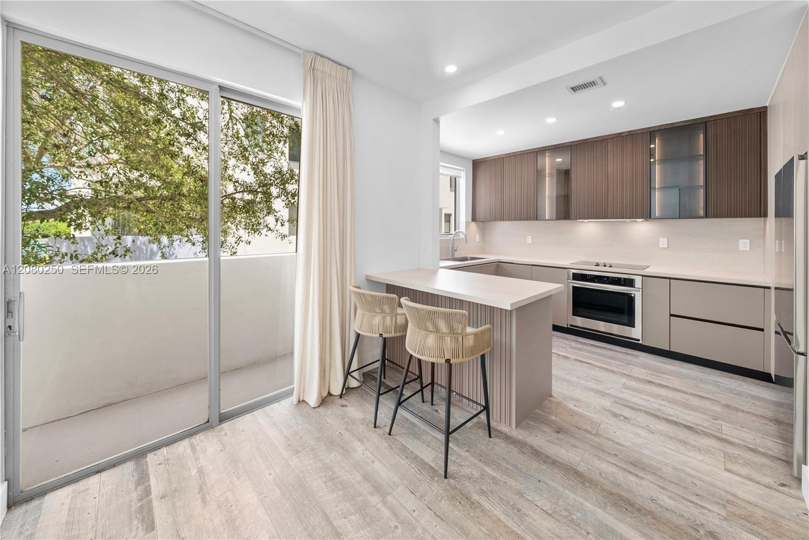 179 N Shore Dr # 6 Unit: 179-6