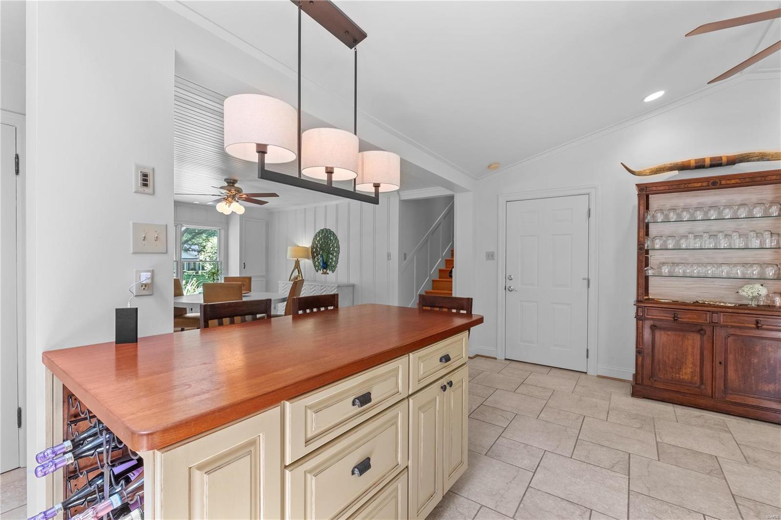 7377 Whitehaven Drive