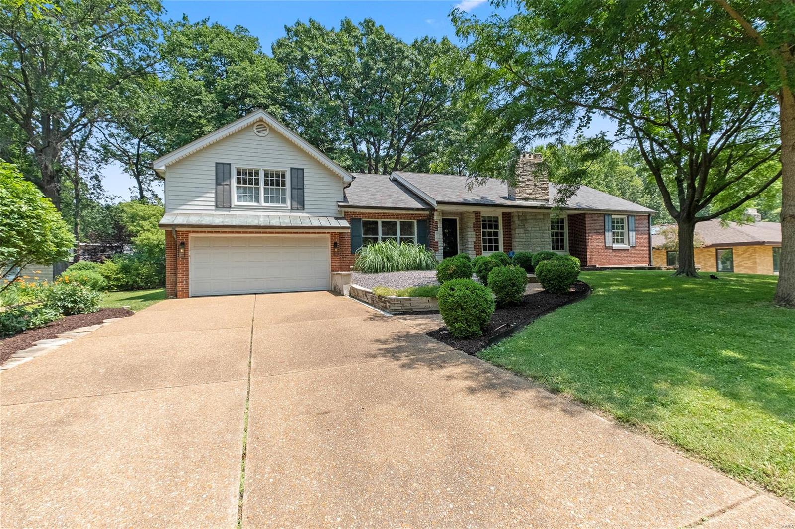 7377 Whitehaven Drive
