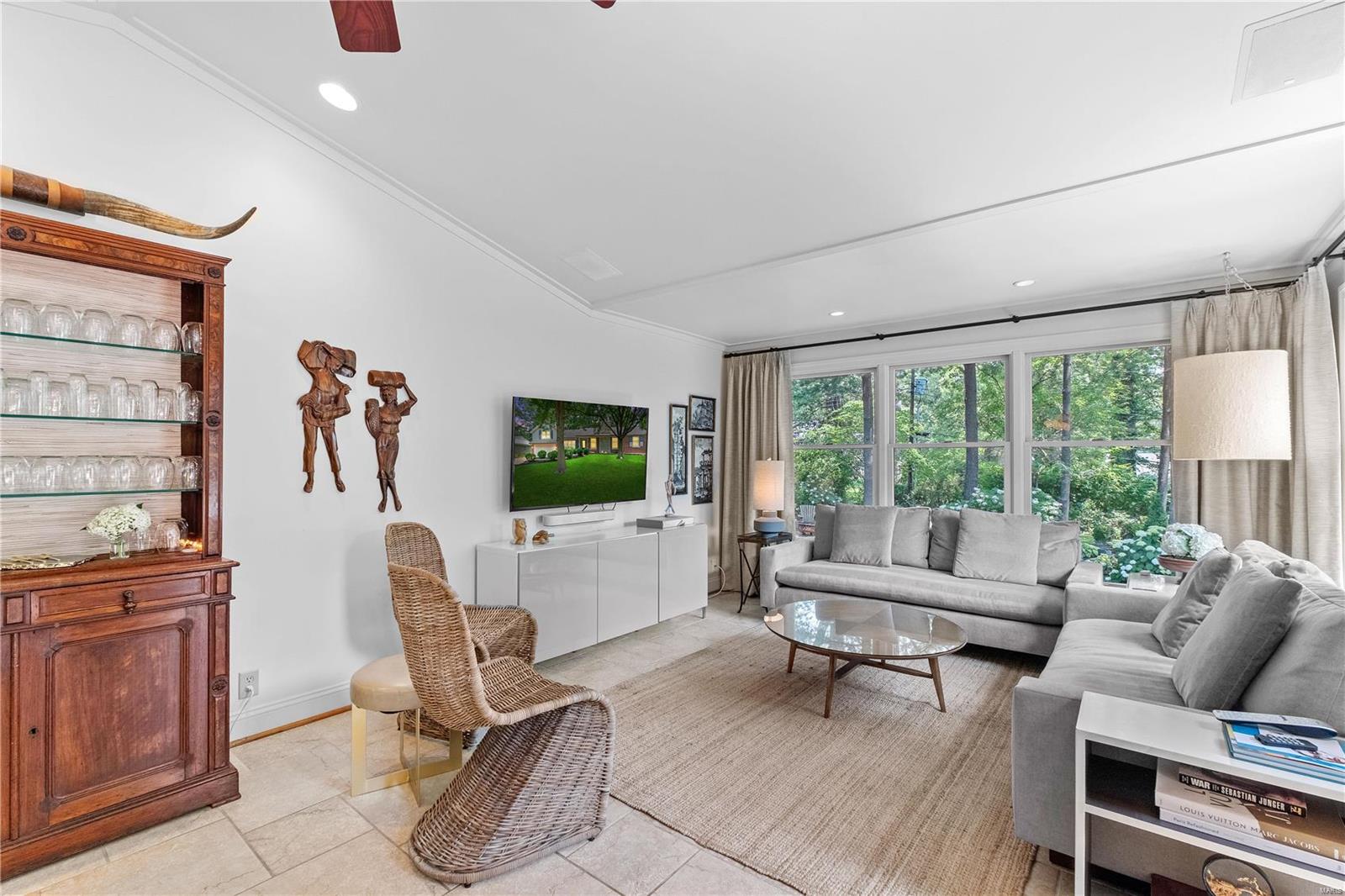 7377 Whitehaven Drive