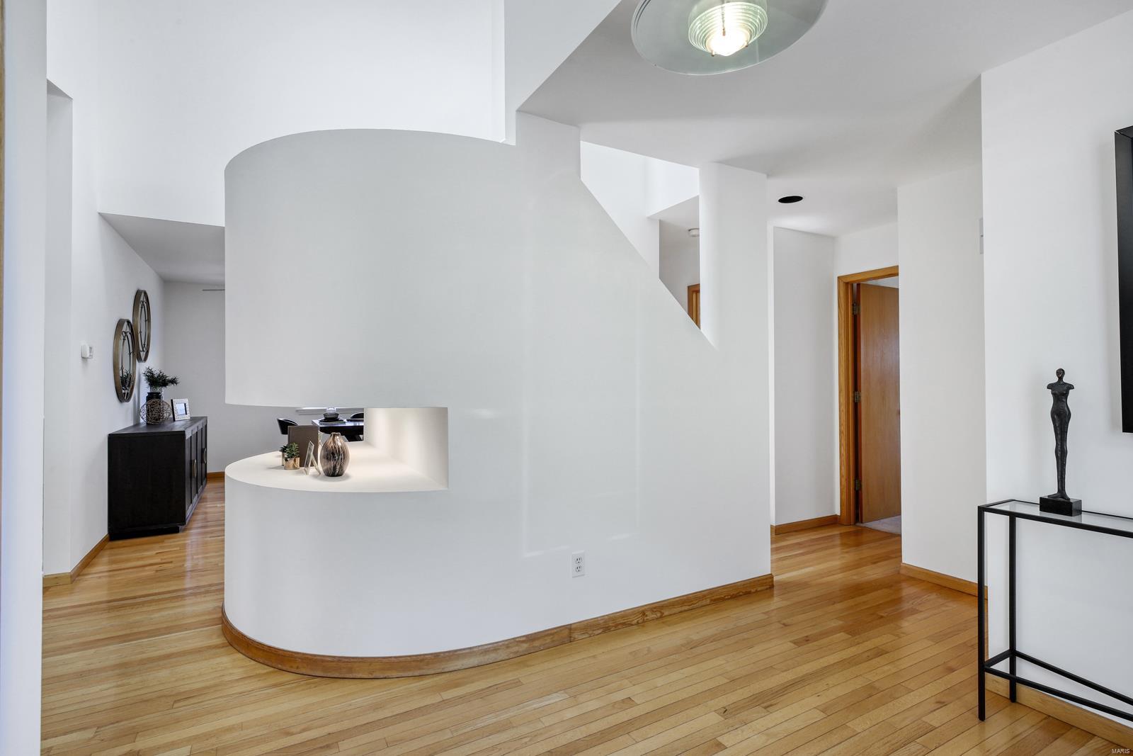 8191 Stratford Drive
