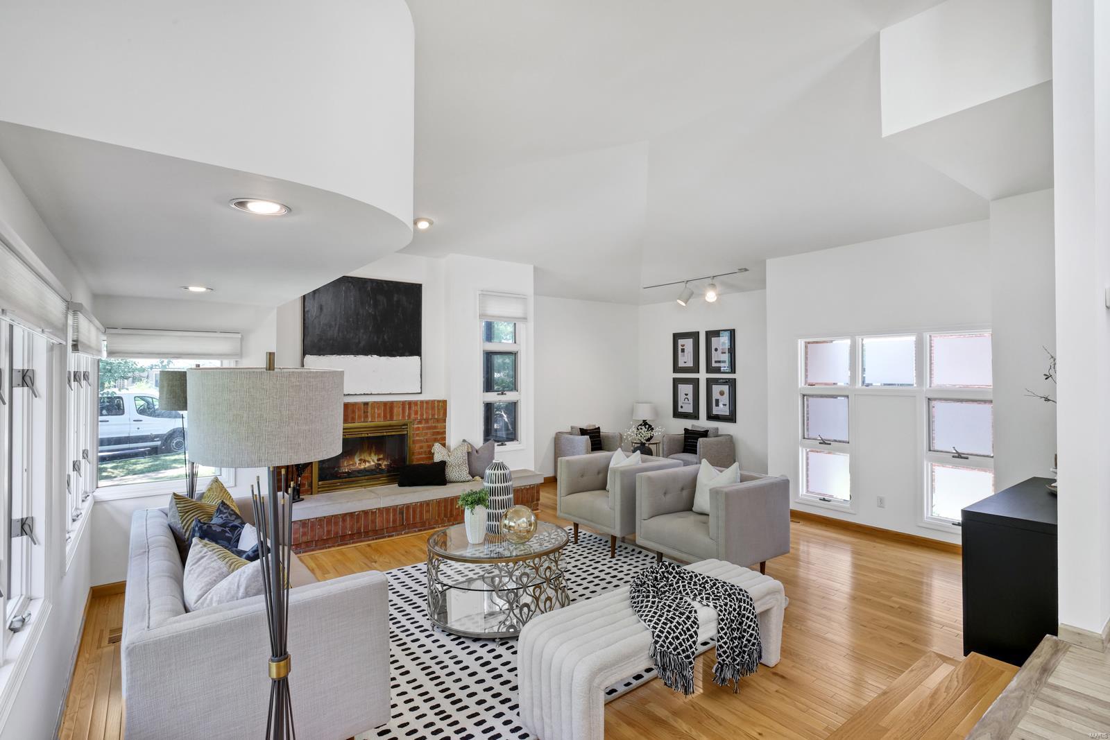 8191 Stratford Drive