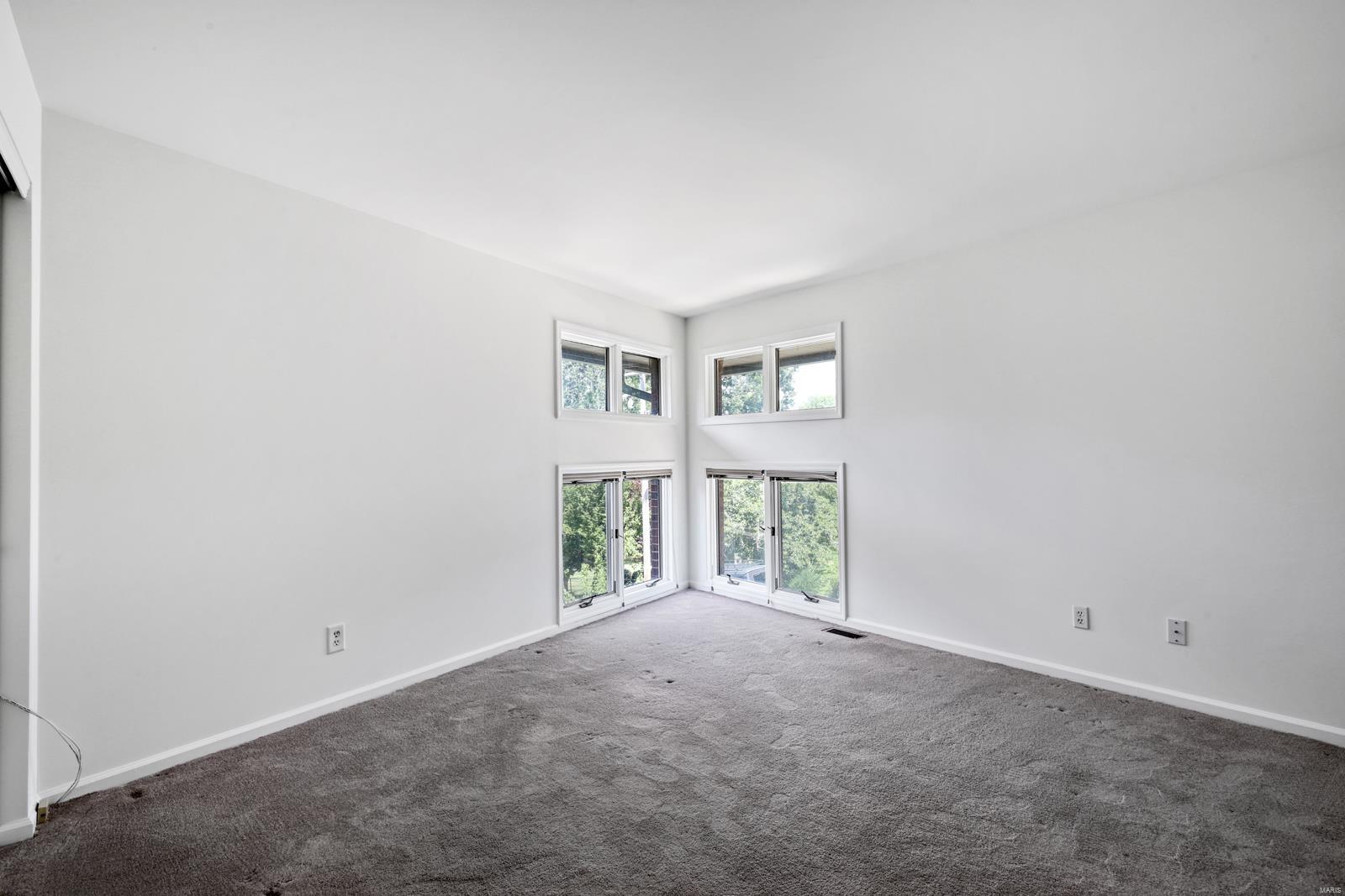 8191 Stratford Drive