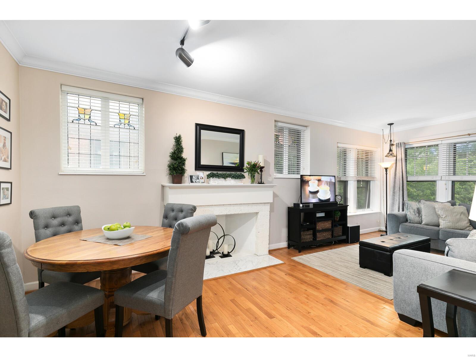 5518 Waterman Boulevard Unit: 3W