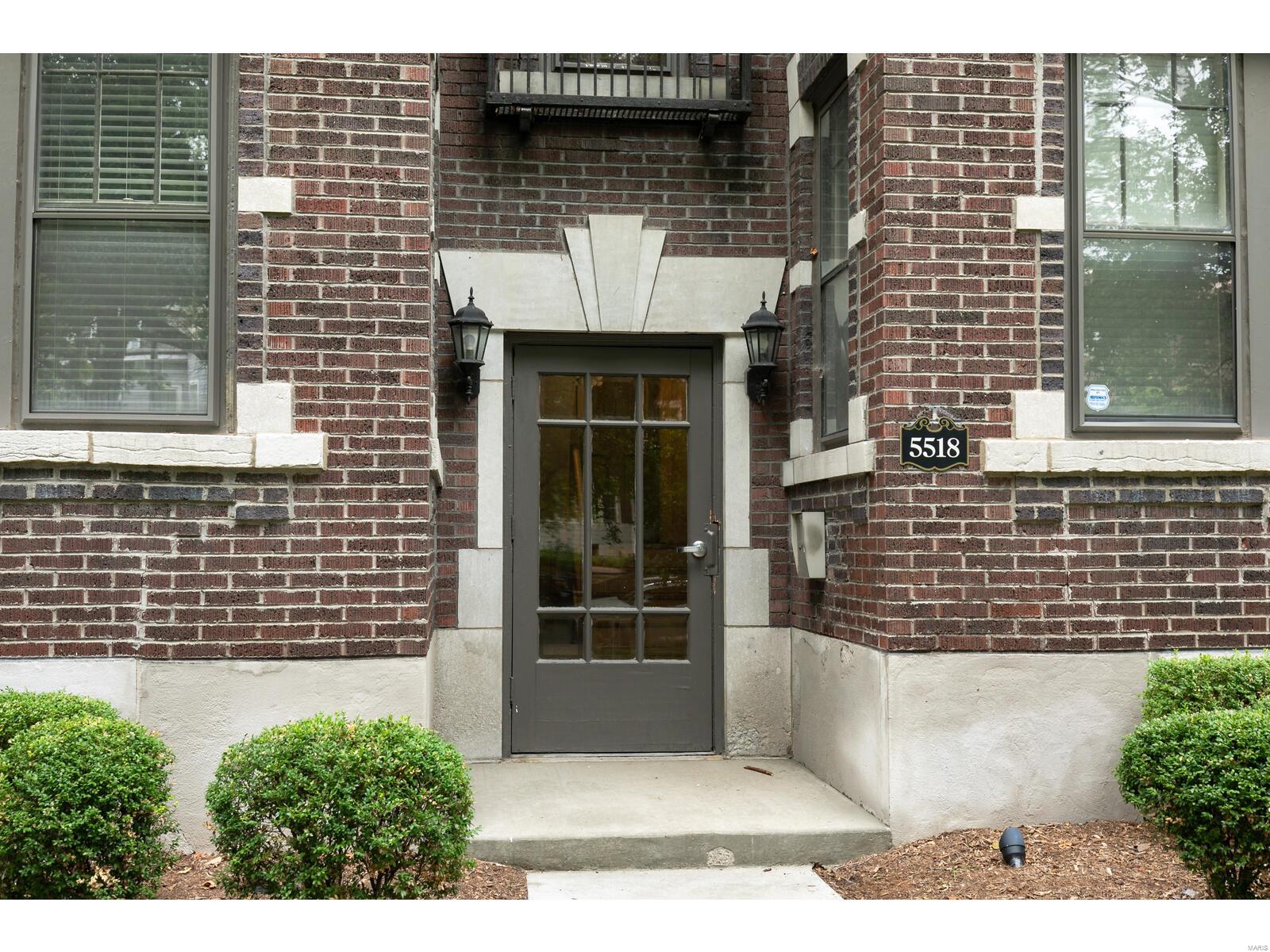 5518 Waterman Boulevard Unit: 3W