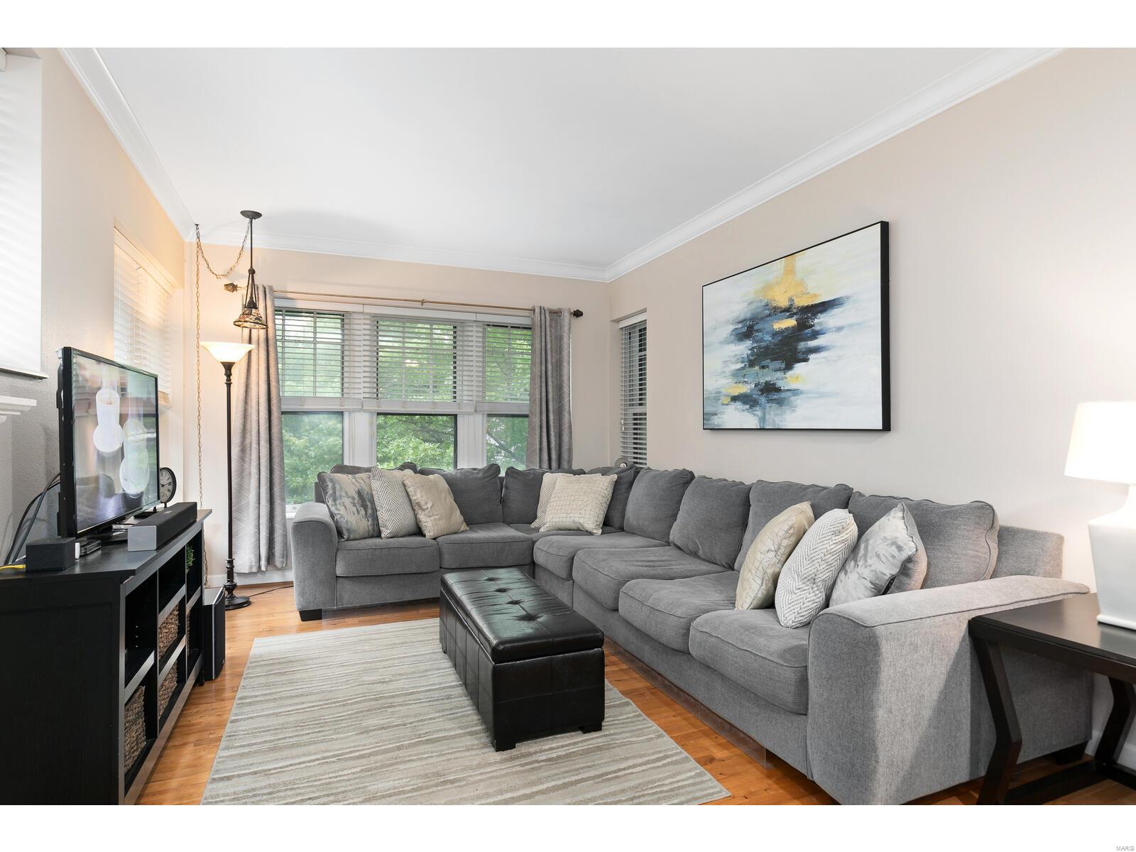 5518 Waterman Boulevard Unit: 3W