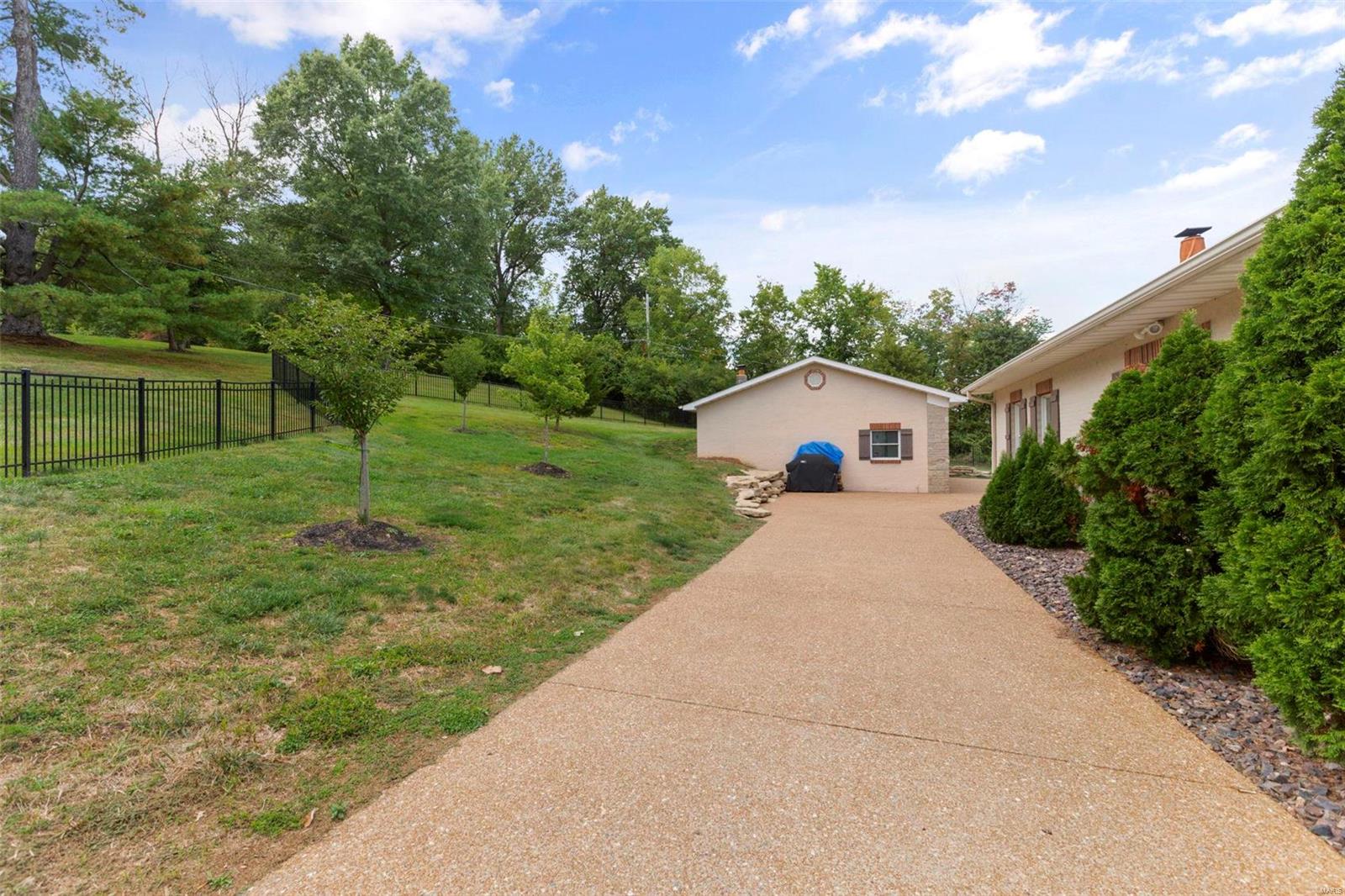 133 Dietrich Road