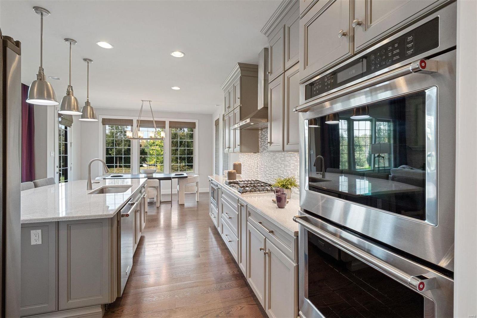 721 Woods Of Ladue Lane