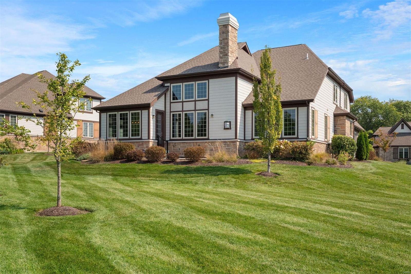 721 Woods Of Ladue Lane