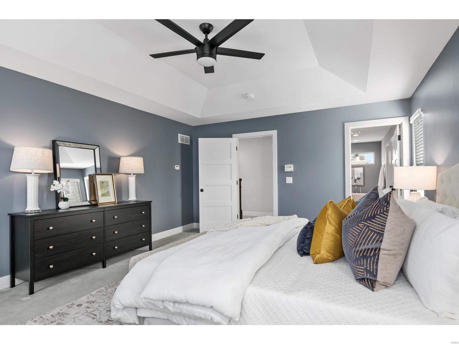 9376 Parkside