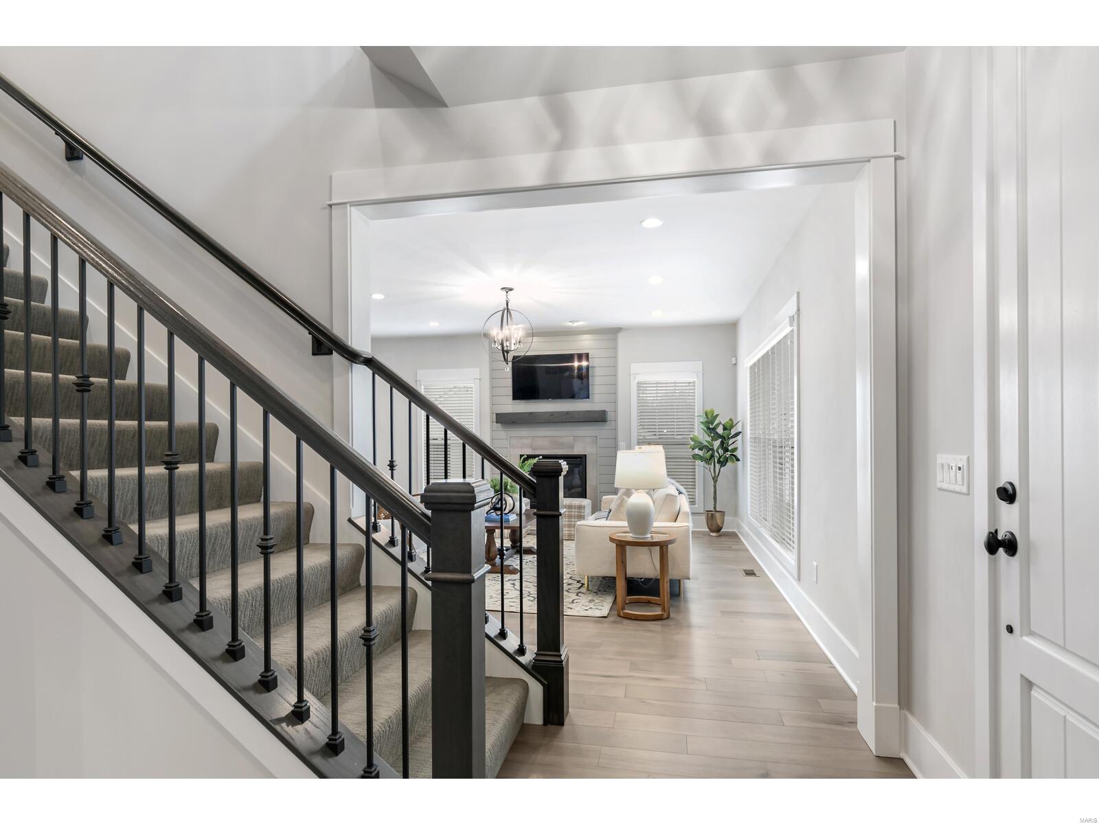 9376 Parkside
