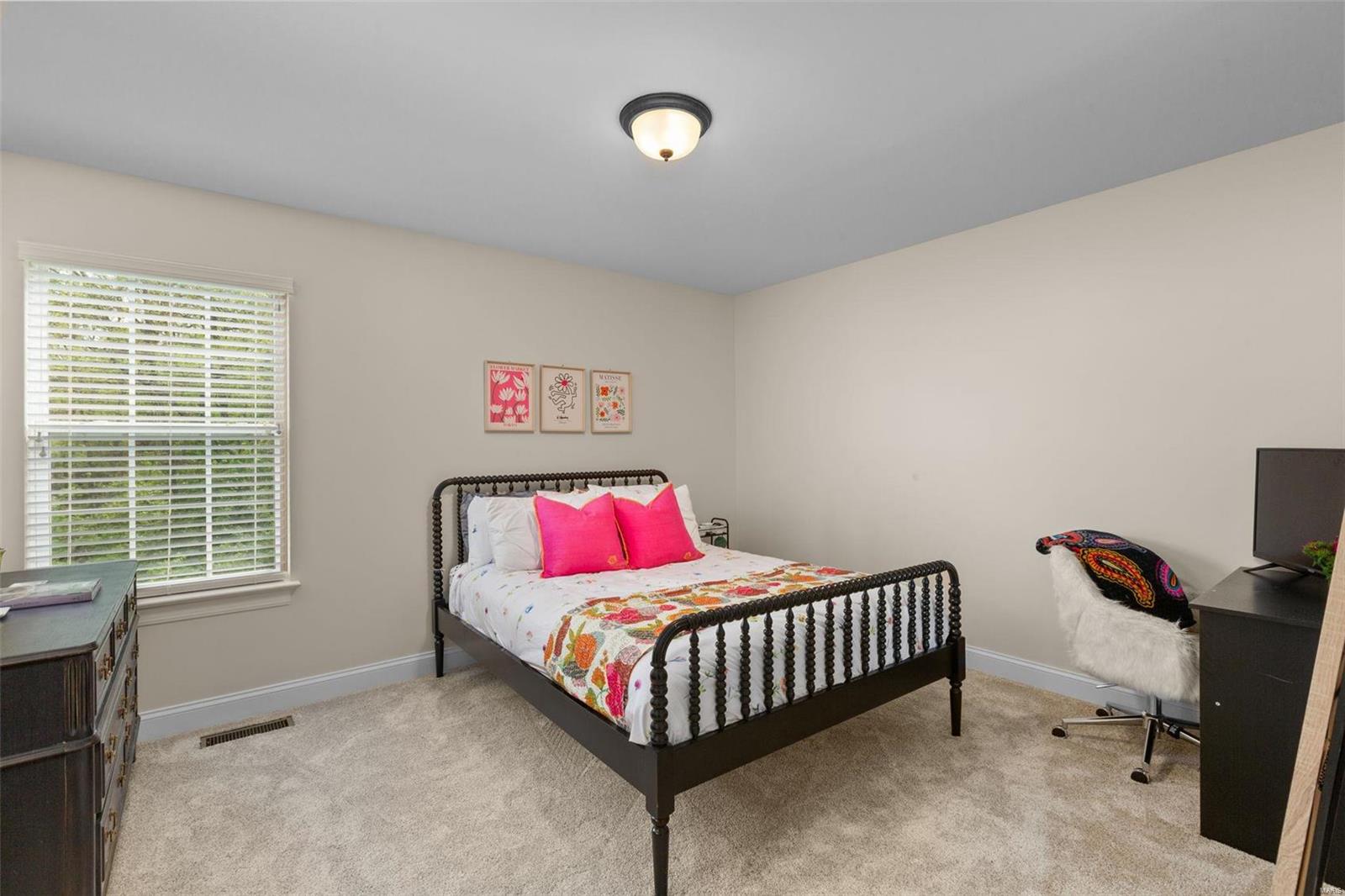 1468 Ivy View Court