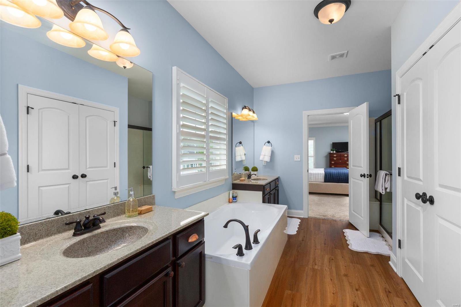 1468 Ivy View Court