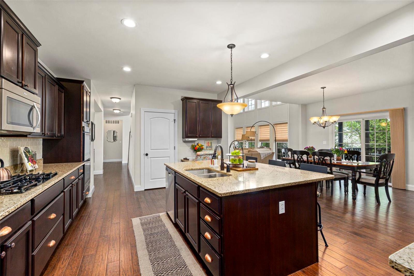 1468 Ivy View Court