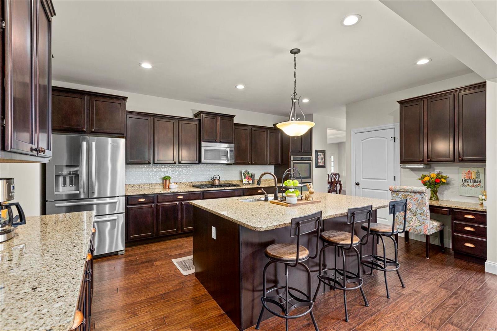 1468 Ivy View Court