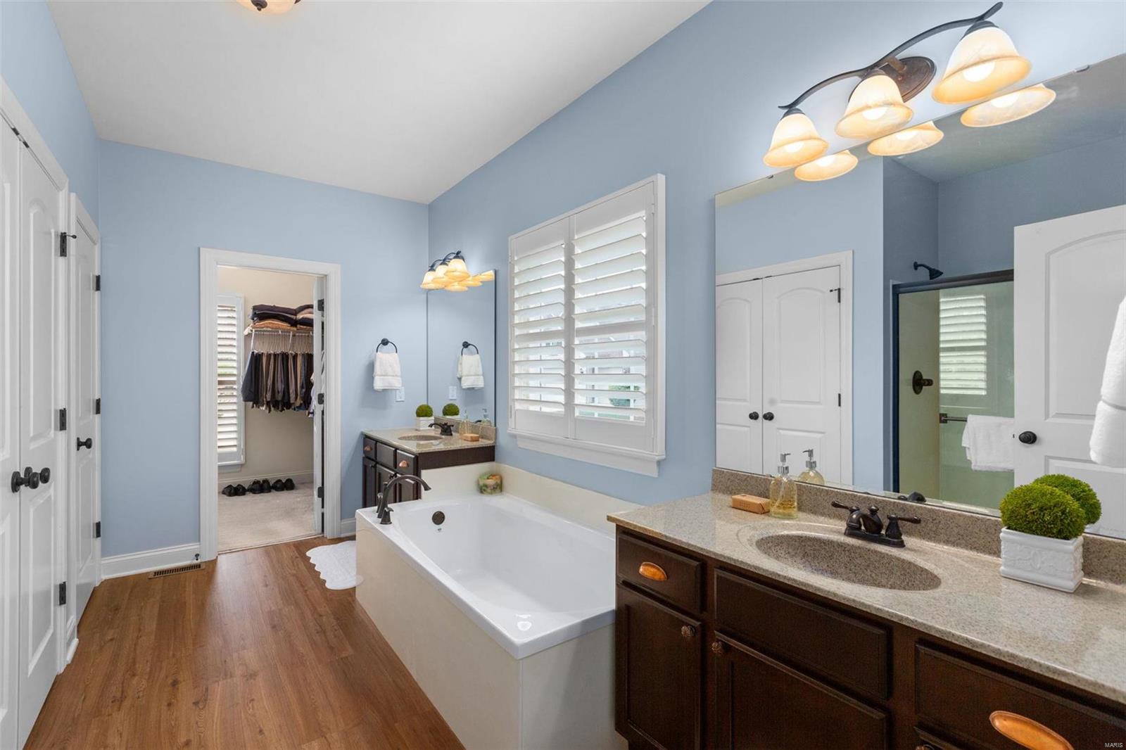1468 Ivy View Court
